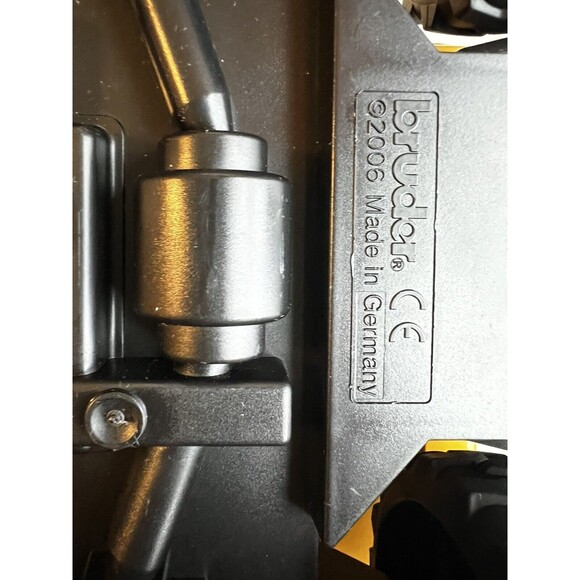 Vintage 2006 1/16th Caterpillar Wheel Excavator (Plastic) by Bruder 02446 - Picture 6 of 6